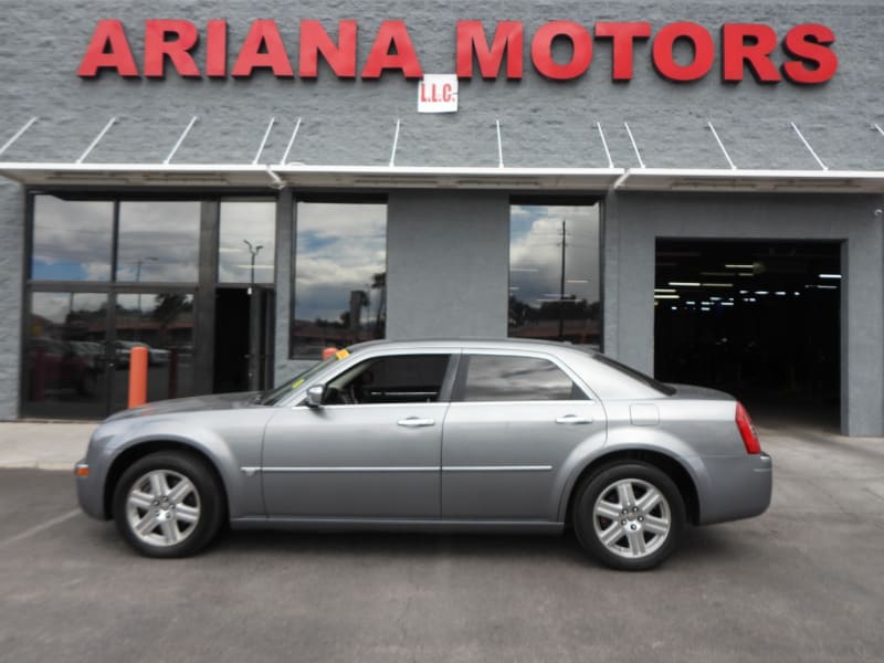 Chrysler 300 2006 price 