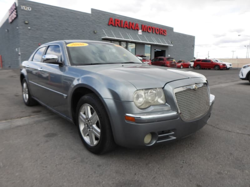 Chrysler 300 2006 price 