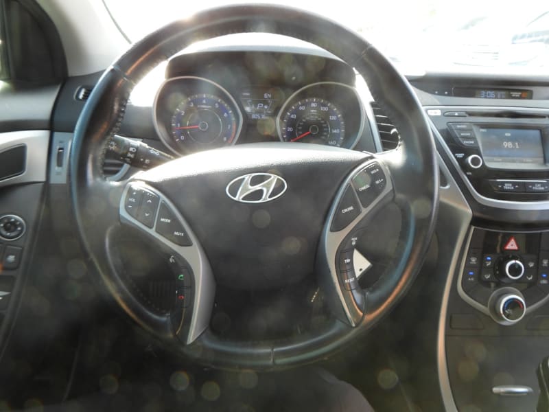 Hyundai Elantra 2015 price $10,995