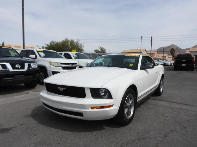 Ford Mustang 2005 price $8,995