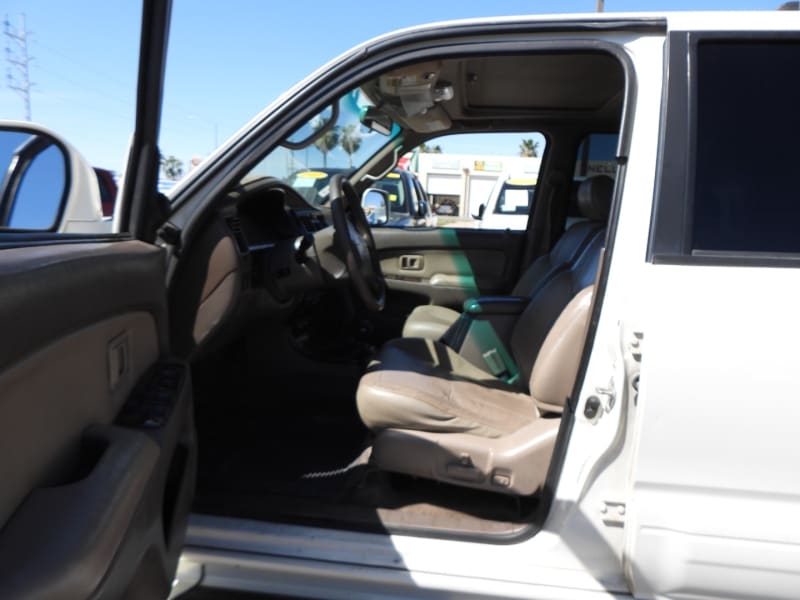 Toyota 4Runner 2002 price $9,995