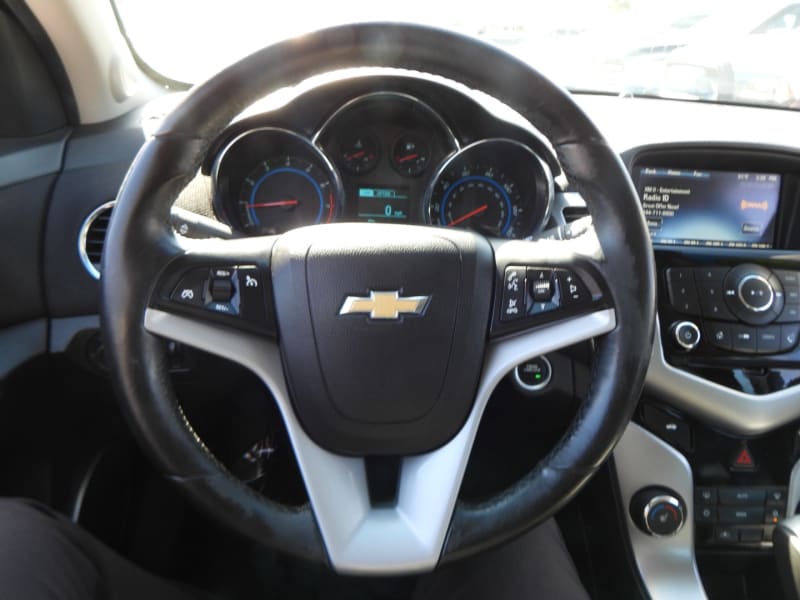 Chevrolet Cruze 2015 price $9,995