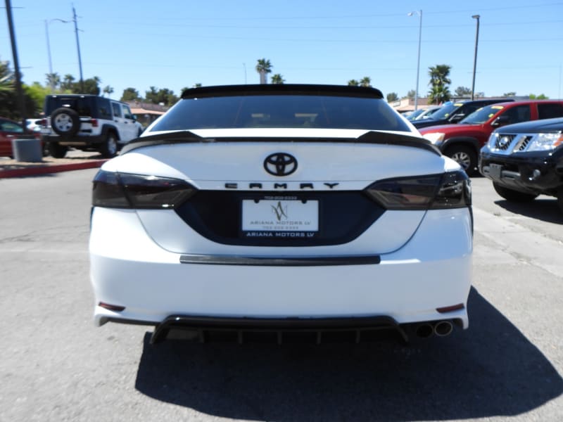 Toyota Camry 2018 price $19,995