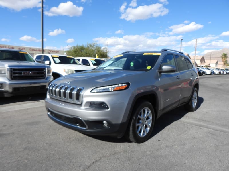 Jeep Cherokee 2016 price $12,995