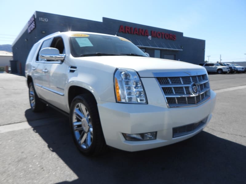 Cadillac Escalade 2013 price $16,995