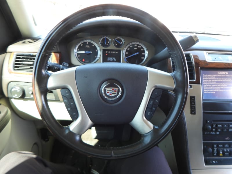 Cadillac Escalade 2013 price $16,995