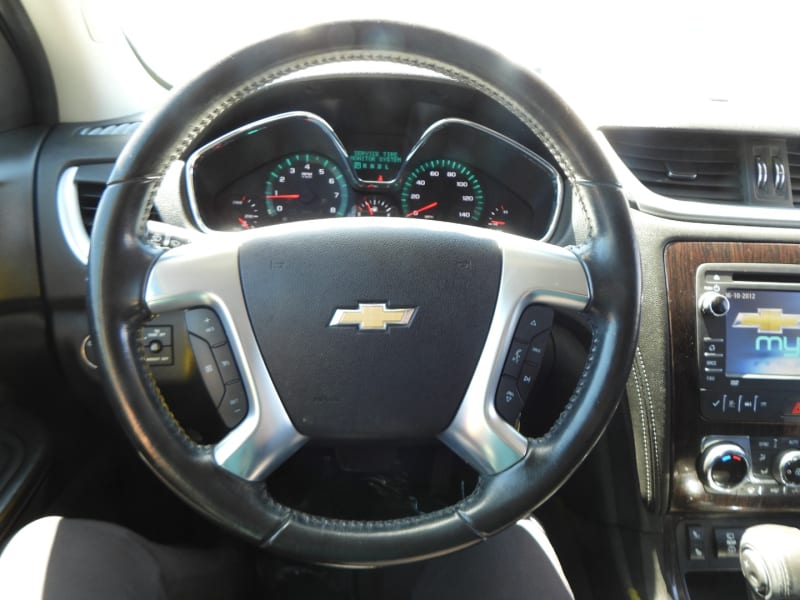 Chevrolet Traverse 2015 price $9,995