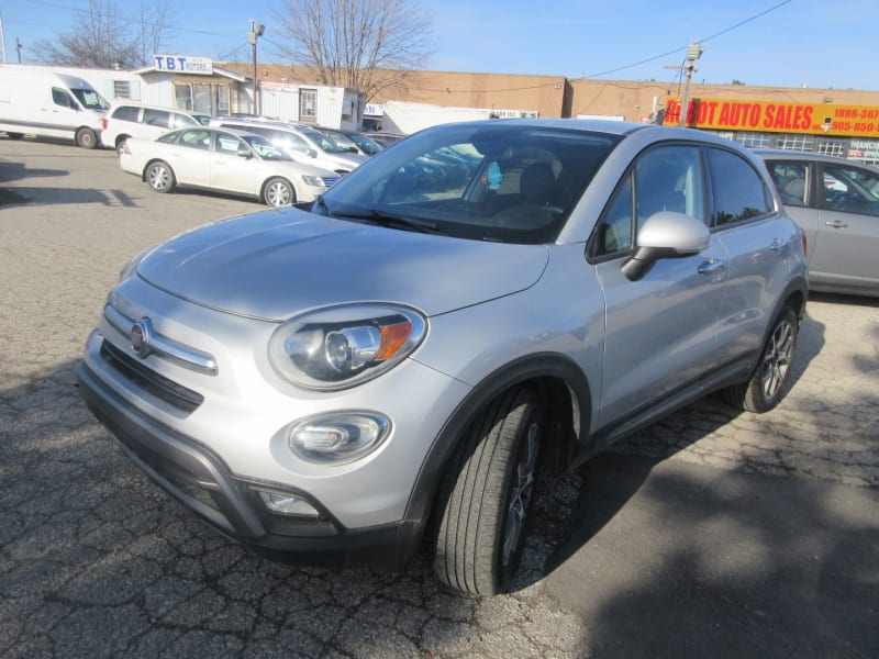 Fiat 500X 2016 price $10,900