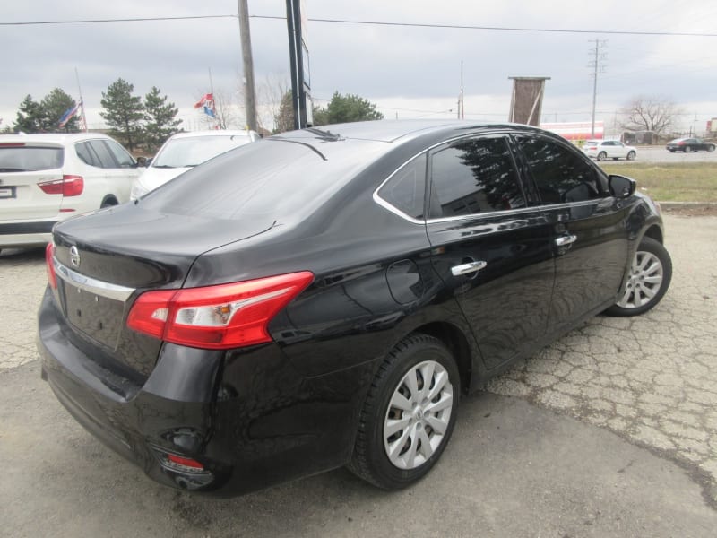 Nissan Sentra 2018 price $10,900