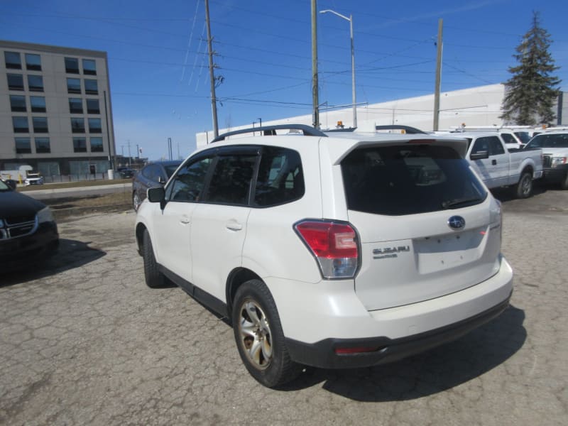 Subaru Forester 2017 price $13,900