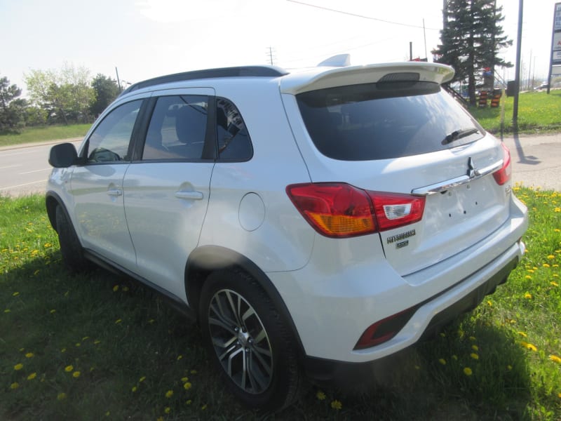 Mitsubishi RVR 2018 price $13,900