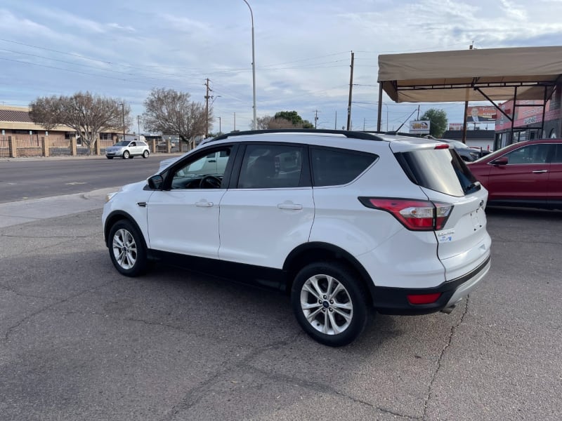 Ford Escape 2017 price $8,591