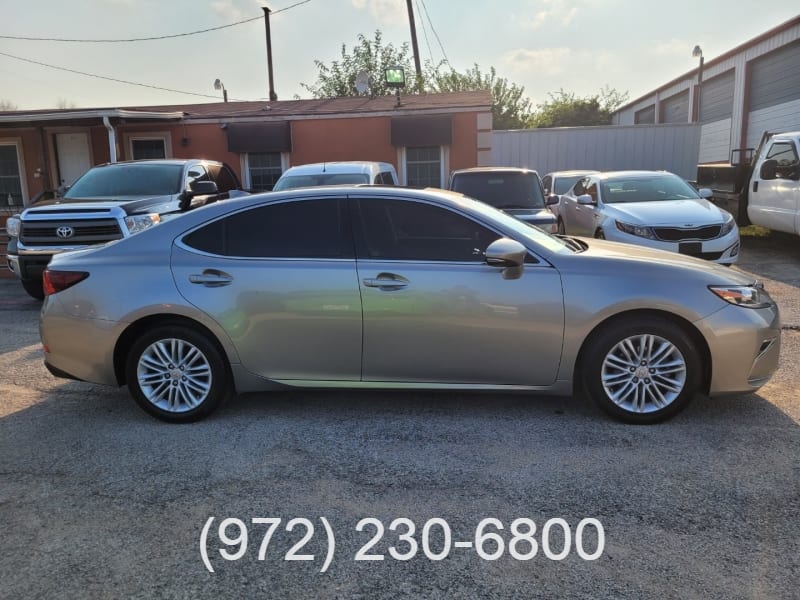 Lexus ES 350 2016 price $25,995