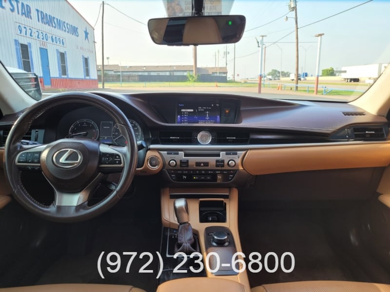 Lexus ES 350 2016 price $25,995