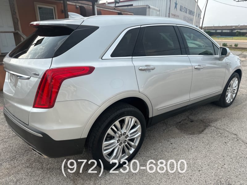 Cadillac XT5 2018 price $21,995