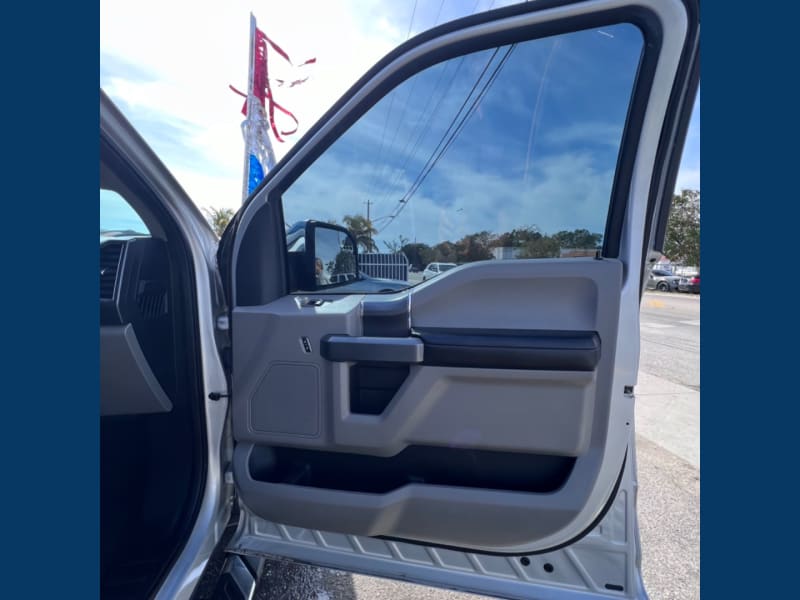 FORD F150 2018 price $21,995
