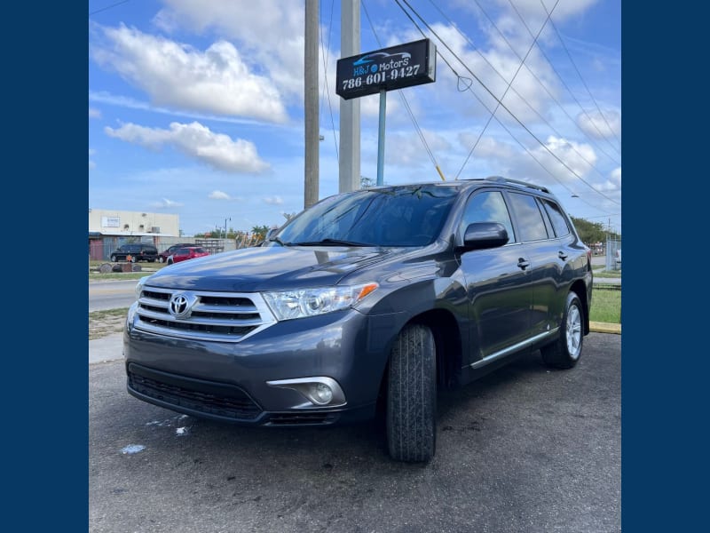 TOYOTA HIGHLANDER 2013 price $9,995