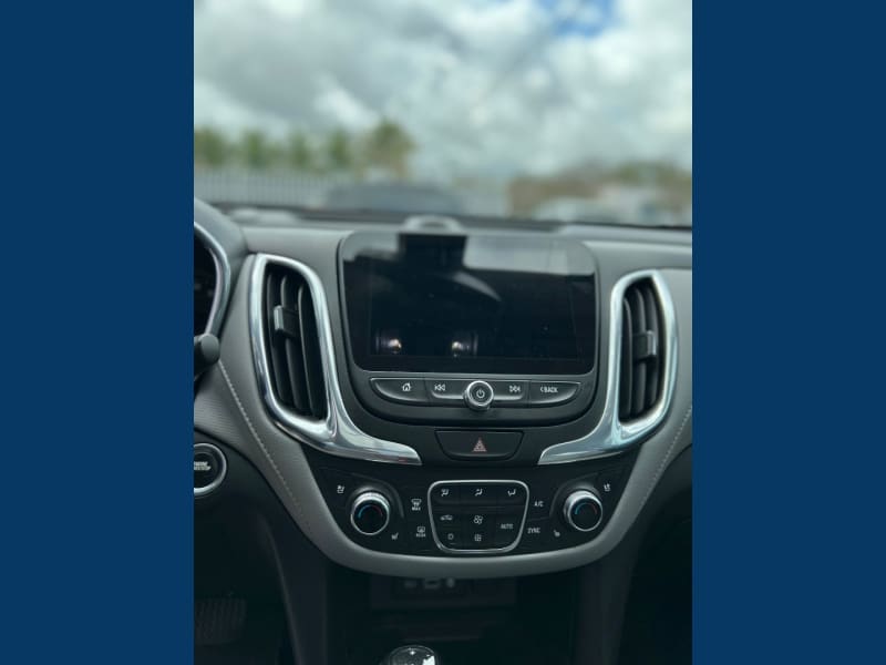 Chevrolet Equinox 2019 price $13,895