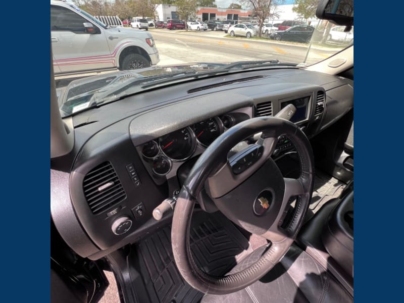 CHEVROLET SILVERADO 1500 2011 price $11,995