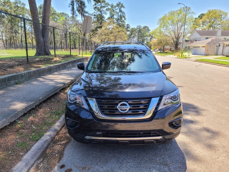 Nissan Pathfinder 2017 price $2,995 Down