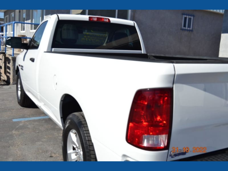 RAM 1500 2015 price $18,999