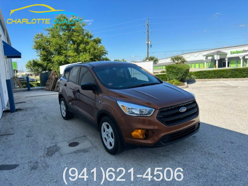 Ford Escape 2017 price $6,500 Cash