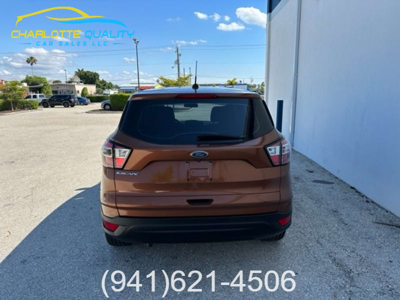 Ford Escape 2017 price $6,500 Cash