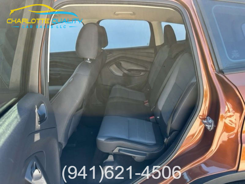 Ford Escape 2017 price $6,500 Cash