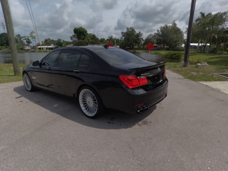 BMW 7-Series 2012 price $28,900