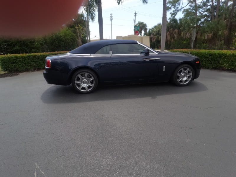 Rolls-Royce Dawn 2017 price $229,500