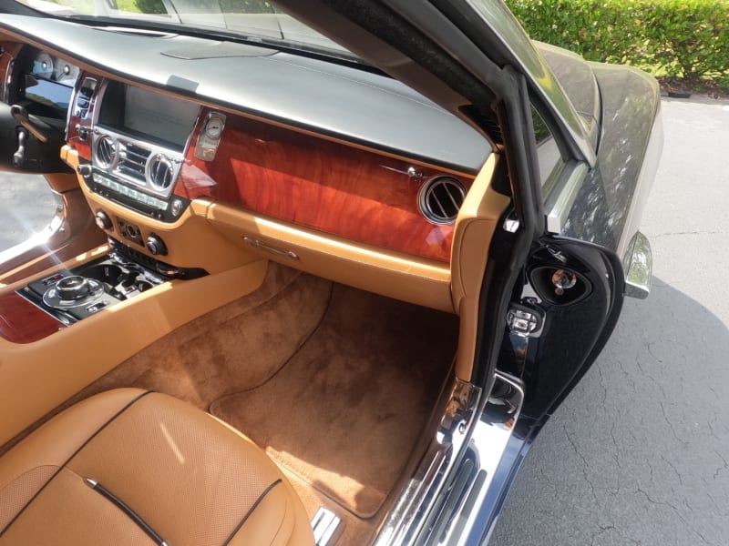 Rolls-Royce Dawn 2017 price $217,500