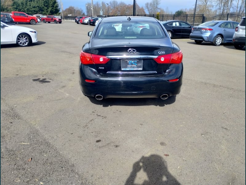 Infiniti Q50 2015 price $14,300