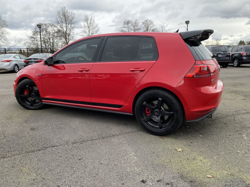 Volkswagen Golf GTI 2017 price $15,370