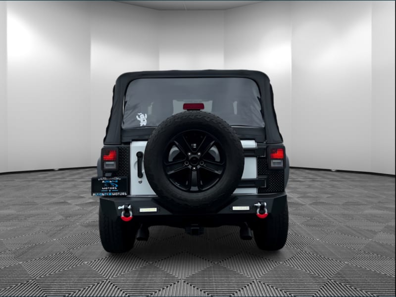 Jeep Wrangler 2015 price $18,400