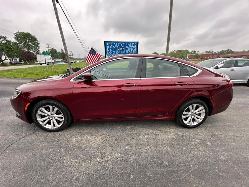 CHRYSLER 200 2015 price $8,475