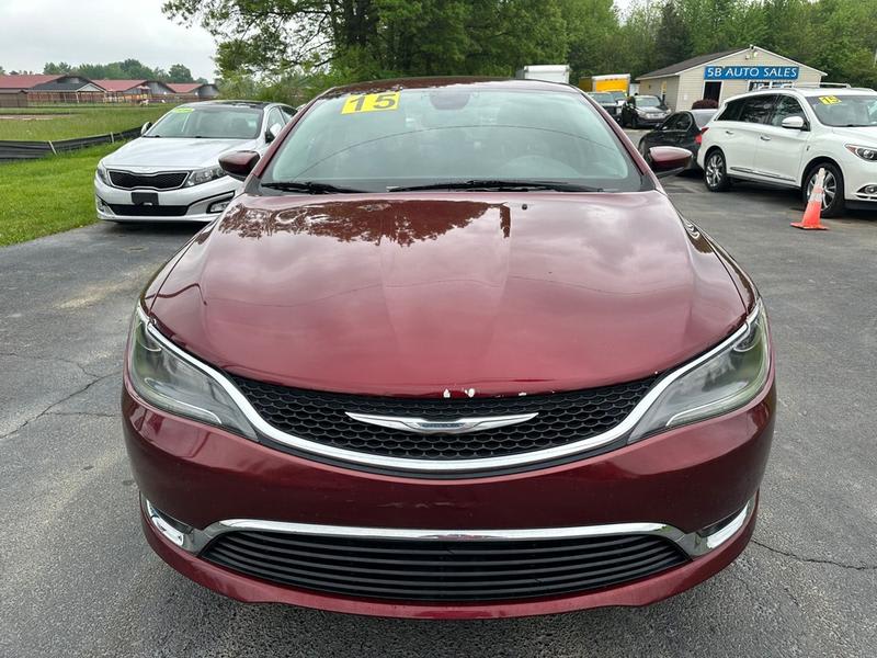 CHRYSLER 200 2015 price $8,475