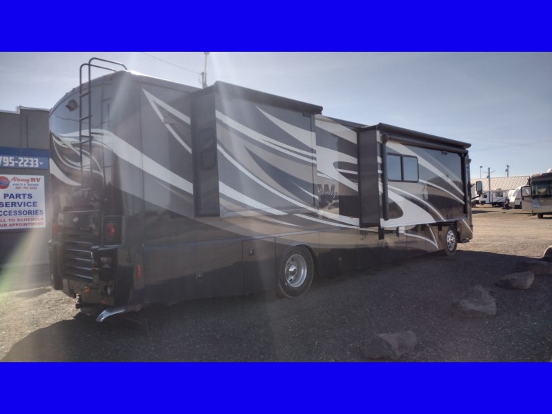 Winnebago JOURNEY 40L 2011 price $89,950