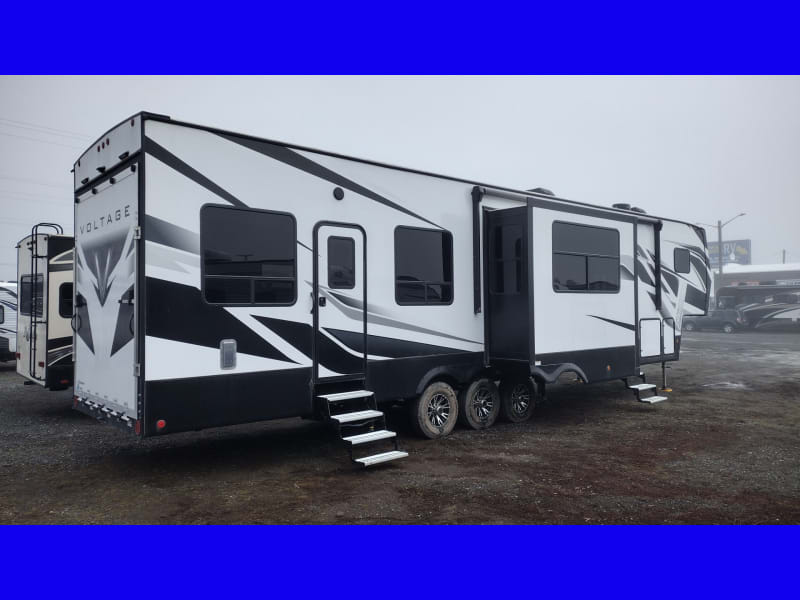 Dutchmen VOLTAGE 3951 2021 price $69,950