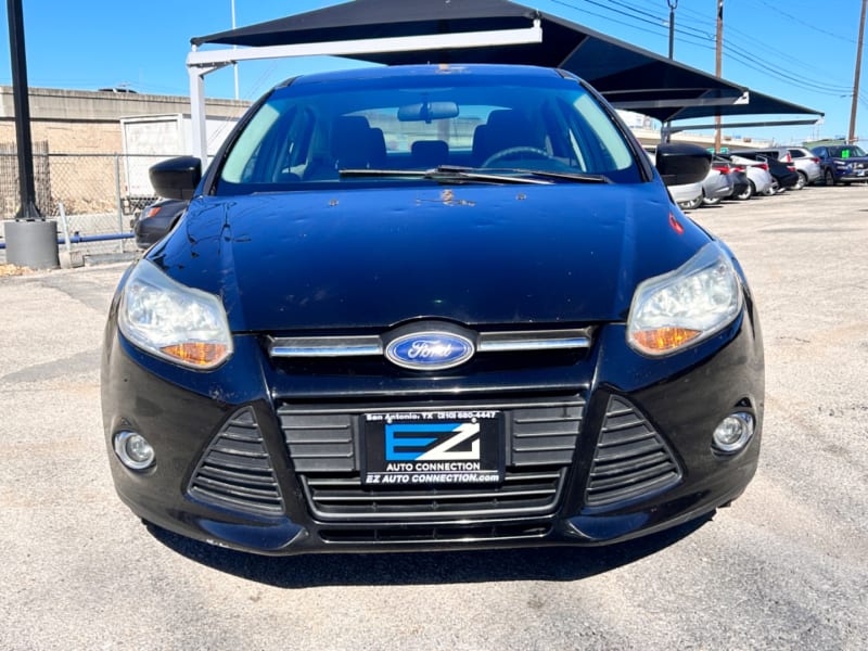 Ford Focus 2012 price $8,995