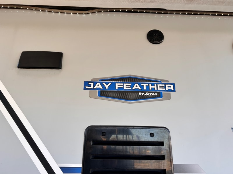 Jayco JayFeather 23RL 2018 price $15,995