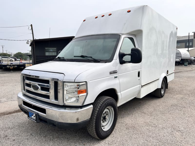 Ford Econoline Commercial Cutaway 2015 price $21,995