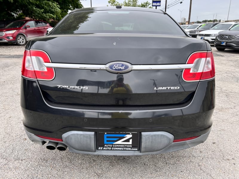 Ford Taurus 2011 price $10,995