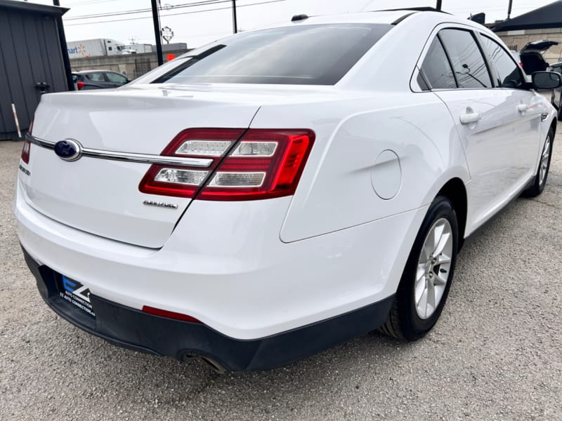 Ford Taurus 2013 price $9,995