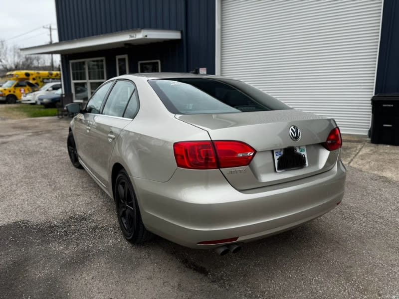 VOLKSWAGEN JETTA 2013 price $11,500