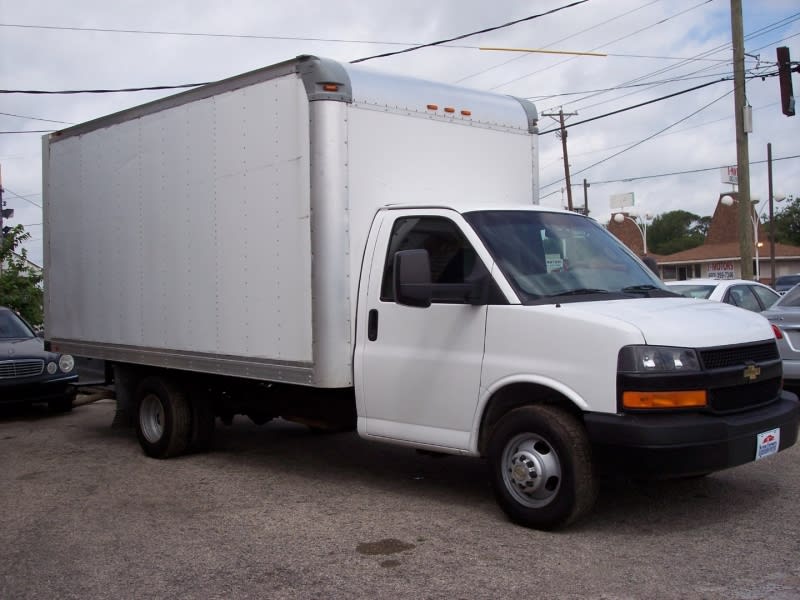 Chevrolet Express Commercial Cutaway 2016 price $26,995 Cash