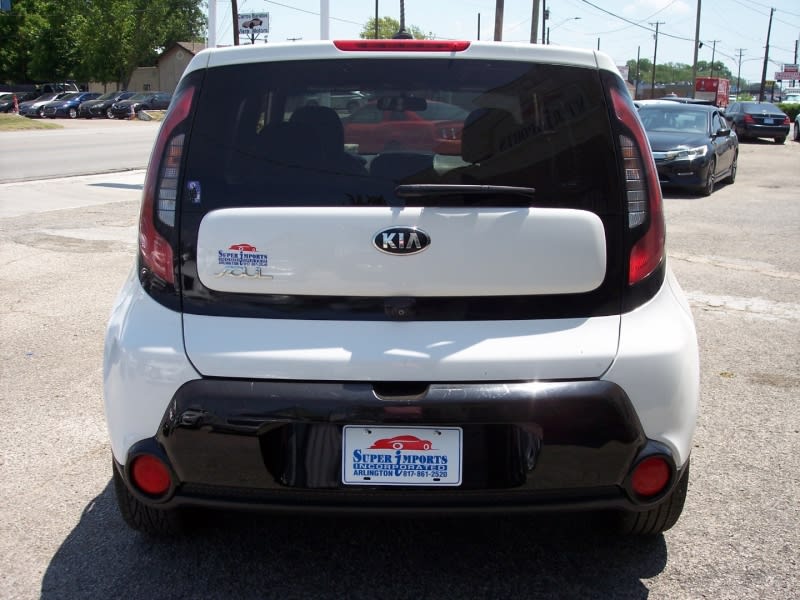 Kia Soul 2016 price $14,500