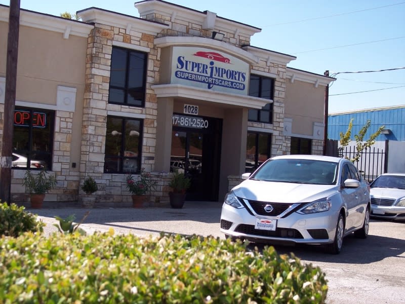 Nissan Sentra 2015 price $11,000