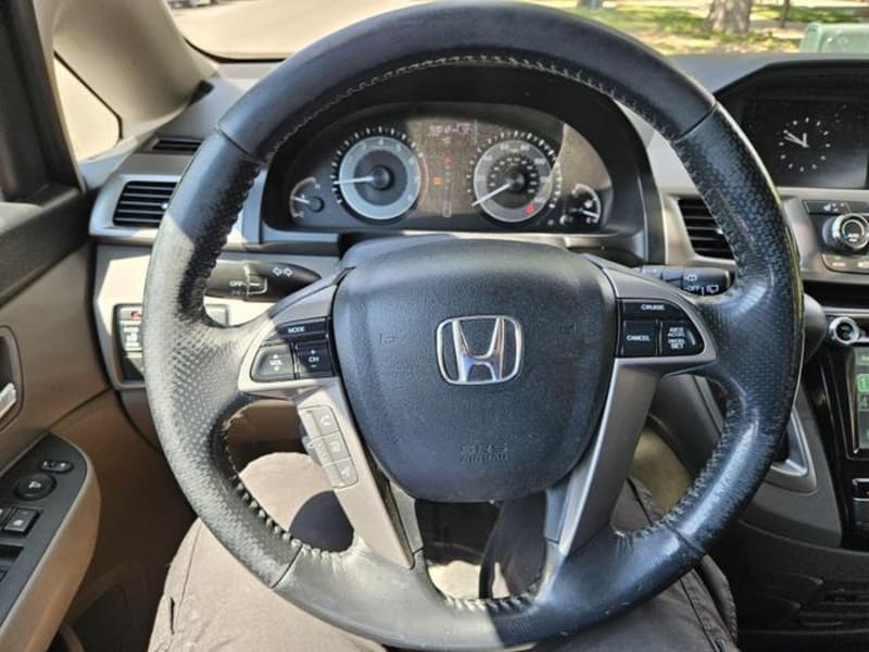 Honda Odyssey 2016 price $13,488