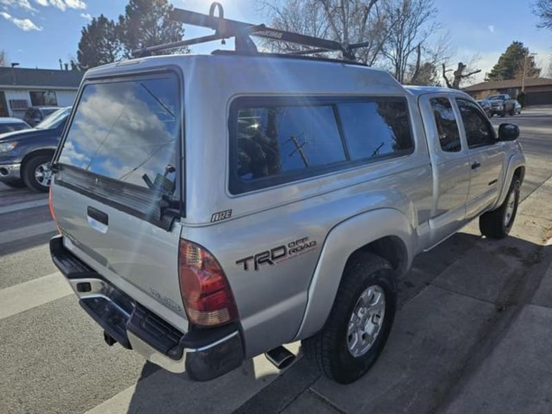 Toyota Tacoma Access Cab 2005 price $12,988