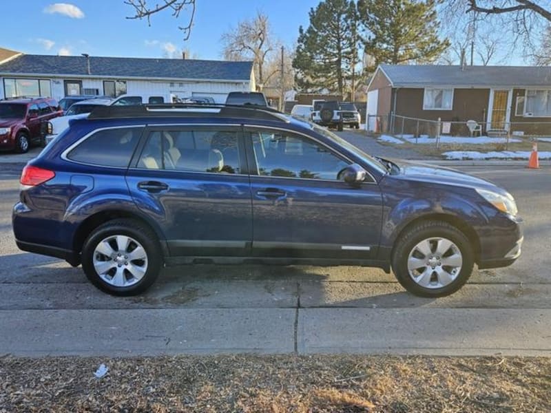 Subaru Outback 2011 price $10,488